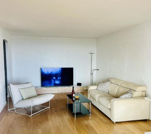 Apt Les Ecrivains - image 4