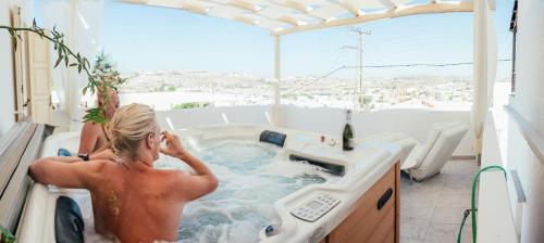 The White Suites Room Type - Suite with Spa Bath
