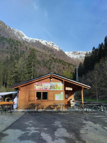 Dormire a Valgoglio Baita della Diga - Valeda