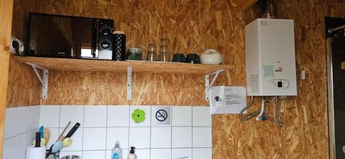 Konyha, Yourte 6 pers séjour cosy avec poêle à bois près Provins (Yourte 6 pers sejour cosy avec poele a bois pres Provins) in Bannost-Villegagnon