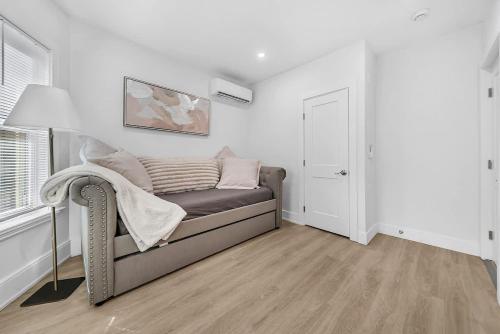 3BR Hotel Alternative - Walk to Kendall Square - image 6