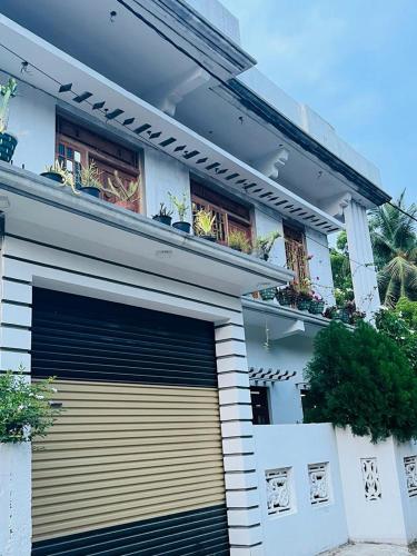 Navai Guest House in Batticaloa