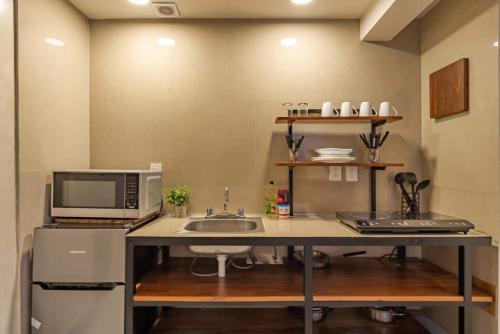 Stylish condo with rooftop in Roma Norte - image 3