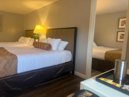 Naval Suites by FairBridge - image 5