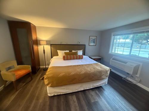 Naval Suites by FairBridge - image 8