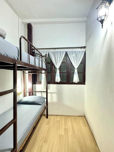 Don Diary Hostel (Donmueang)