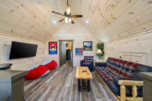 Creekside Splendor - image 2