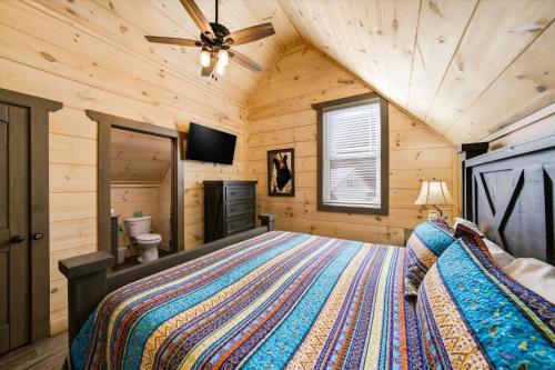 Creekside Splendor - image 9