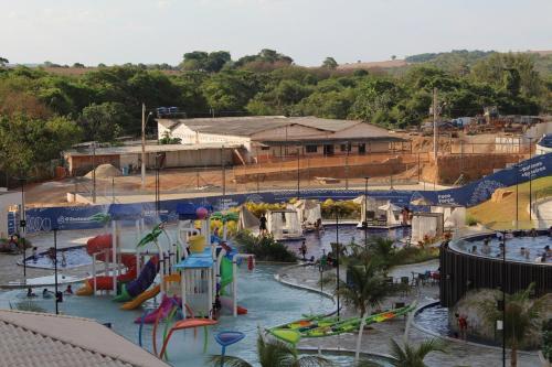 Apto em Caldas Novas ao lado de Clube Aquatico in St. Lagoa Quente