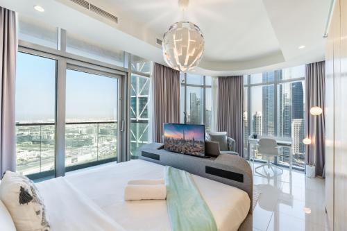 Luxury 2BR Apt w/ Burj Khalifa View At Paramount - image 13