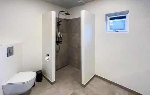 Bathroom, Awesome Home In Ringkøbing With Wifi in Hee