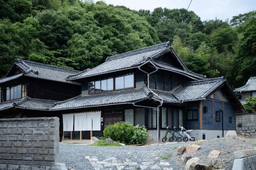 Matsumotoya Cocochi -Entire traditional house in Onomichi Quiet seaside stay