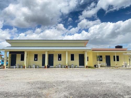 Al Bayt Roomstay - Kangar