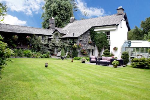 Walker Ground Manor, Hawkshead