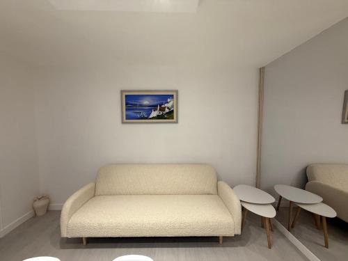 Excellent Location Apartment Recycled 2025