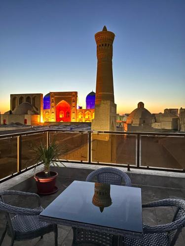 Golden MINARET with Terrace - Bukhoro Golden MINARET with Terrace - Bukhoro
