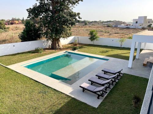 VILLA Moringa 5 chambres proche SALY in Sintian