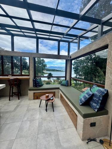 Tree Top Apartment 4