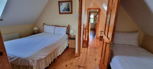 Moulamill Cottage Bed and Breakfast Glenlough P75RY86 in แบนทราย