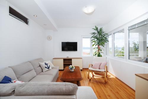 Vendégszoba, Apartment Bernarda in Igrane