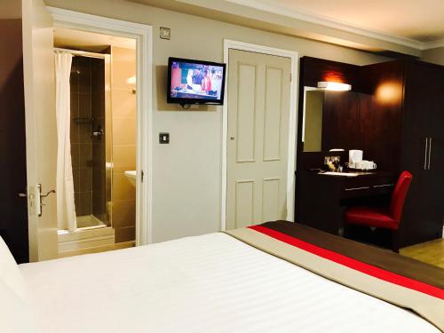 Royal Cambridge Hotel - image 10