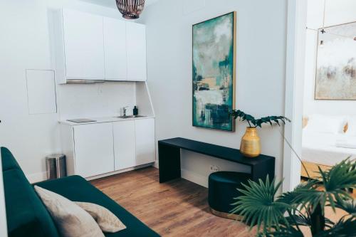 Cozy and Quiet 1BR - Intendente | By Airnest, Лиссабон