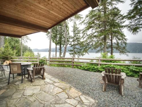 Going Coastal ABC - Oceanfront - Pet Friendly in Port Renfrew (BC)