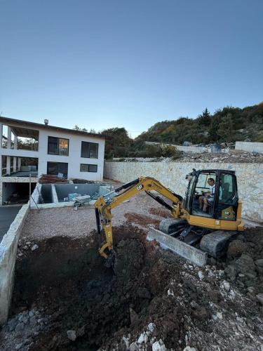 ZIS LUX Apartments in Utjeha