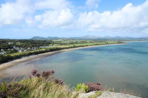 Viesnīcas āriene, 3 Glyn Y Mor in Llanbedrog