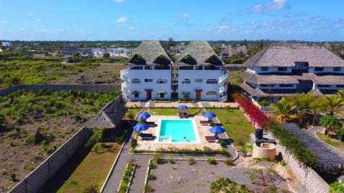 Firas Village 2 Villas Salt & Sand Sleeps 18 in Watamu