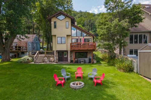 Smack Dab by Railey Vacations in Oakland (MD)