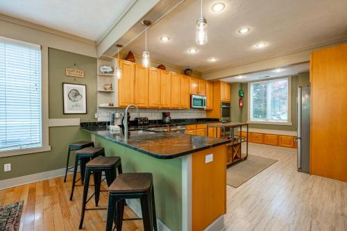 Scenic Serenity by Railey Vacations in Oakland (MD)