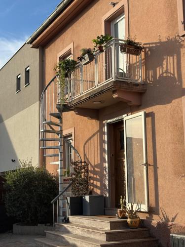 Gîte le Nid (Gite le Nid) in Ufholca