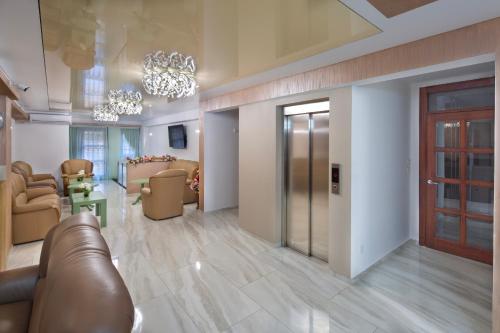 Iekārtas, Hotel Tommy in Budva