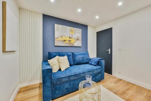 Welcome to Azure Escape in Ferrieres-en-Brie