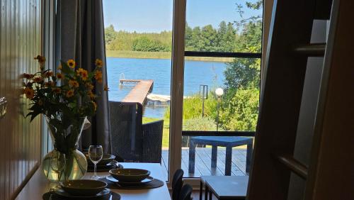 Mazury Resort-nowoczesna stodoła 10 m od jeziora (Mazury Resort-nowoczesna stodola 10 m od jeziora) in Elk