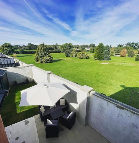 Kert, Manor Brook House in Adare