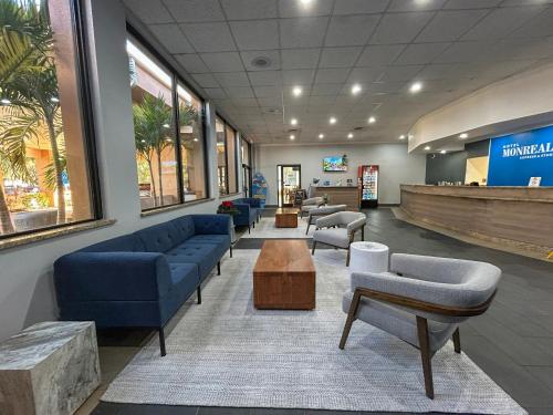 Quality Inn At International Drive Orlando - image 2