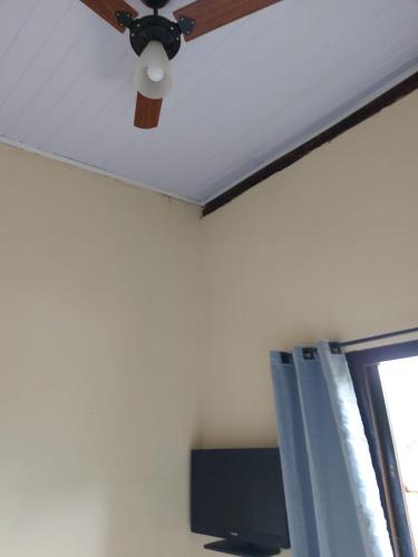Boissu kitnet – khách sạn tại Praia de Boicucanga