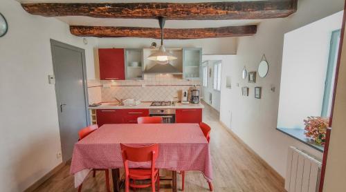 Ti'Gîte Damour - Maison familiale à la campagne (Ti'Gite Damour - Maison familiale a la campagne) in Saint-Martin-des-Prés