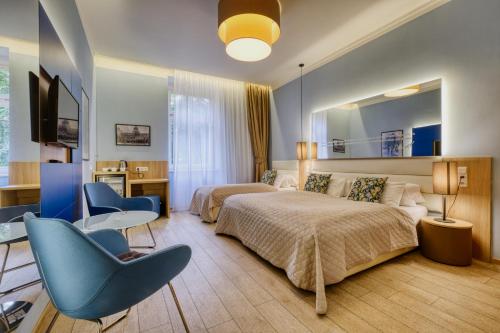 room detail thumbnail 0
