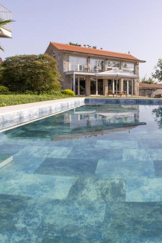ระเบียง/ชานเรือน, CASA DE DENTRO - Heritage & Serenity Retreat in ตอร์โน