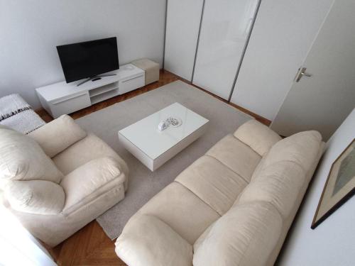 Sweet home apartment