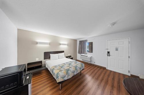 Motel 6-Moultrie GA - image 7