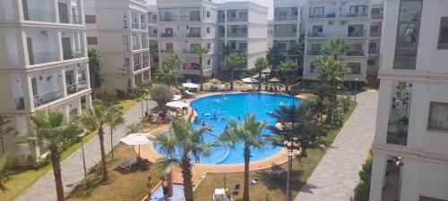 Costa beach bouznika in 布兹尼卡