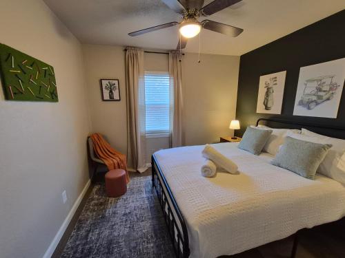 Stylish Newly Remodeled Home with Putting Green in Lewisville (TX)