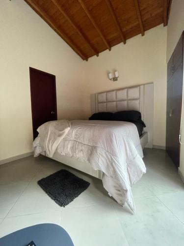 Apartahabitacion Laureles