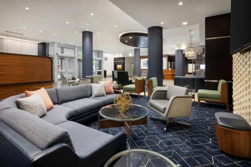 로비, 코트야드 바이 메리어트 뉴욕 맨해튼/어퍼 이스트 사이드 (Courtyard by Marriott New York Manhattan/Upper East Side) in 어퍼 이스트 사이드