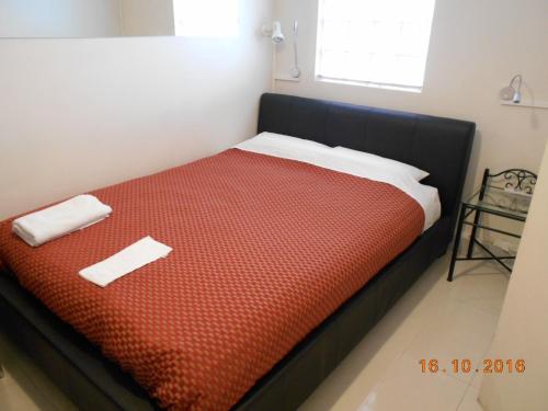 room detail thumbnail 0