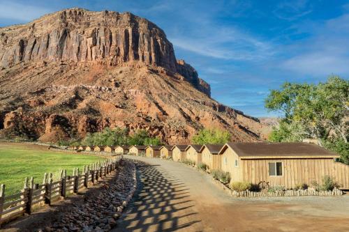 Red Cliffs Lodge - image 13